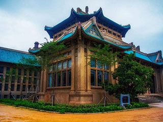 武漢大學(xué)者圖書館