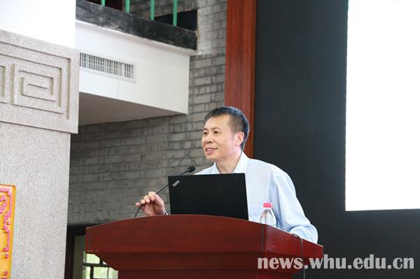 【珞珈講壇】夏佳文院士談重離子加速器(圖1) 【珞珈講壇】夏佳文院士談重離子加速器(圖1)