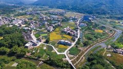 武漢大學(xué)縣域經(jīng)濟(jì)高速發(fā)展專題培訓(xùn)班