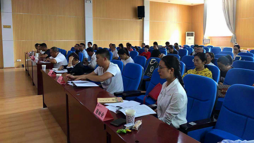 中船重工-丘北縣2019年農村農業與脫貧攻堅專題培訓班開班(圖2) 中船重工-丘北縣2019年農村農業與脫貧攻堅專題培訓班開班