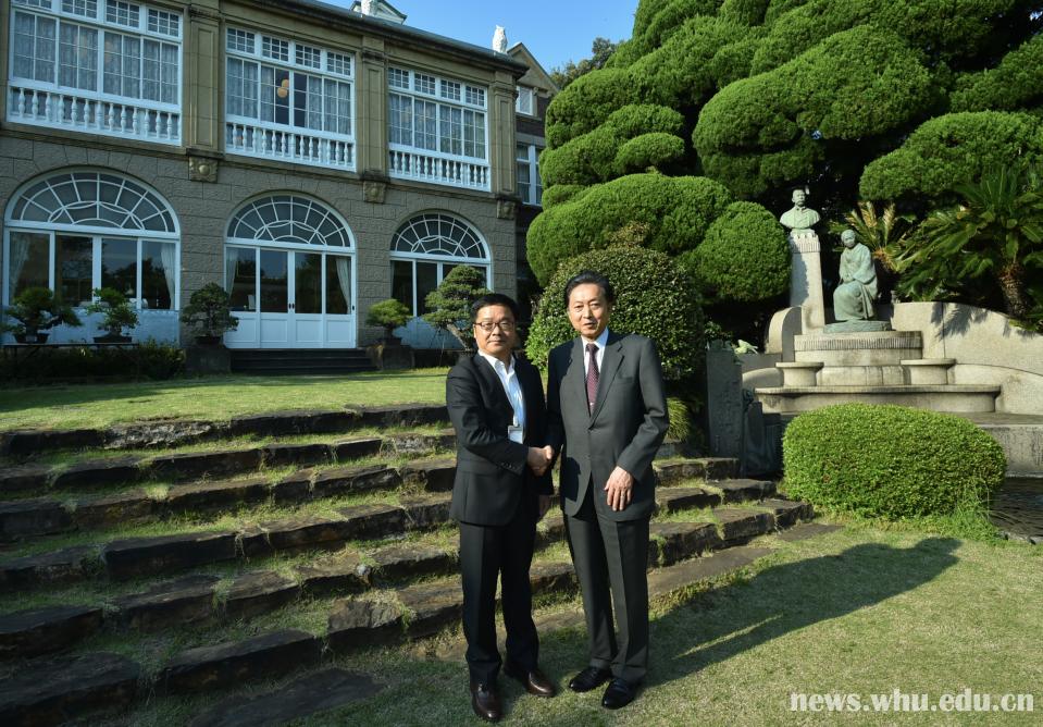 日本前首相鳩山由紀夫給武大校友發來感謝信(圖1) 日本前首相鳩山由紀夫給武大校友發來感謝信(圖1)