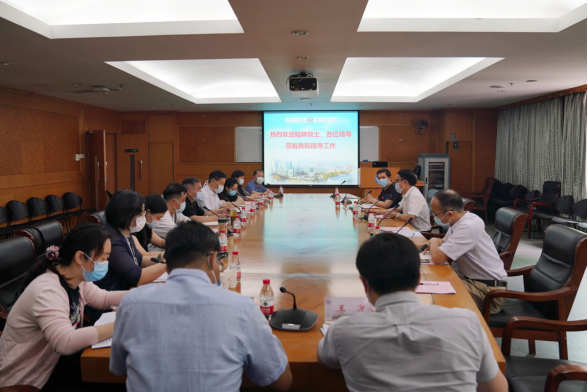 國務院聯防聯控機制聯絡組到武漢人民醫院調研患者康復和心理疏導工作(圖1) 國務院聯防聯控機制聯絡組到武漢人民醫院調研患者康復和心理疏導工作(圖1)