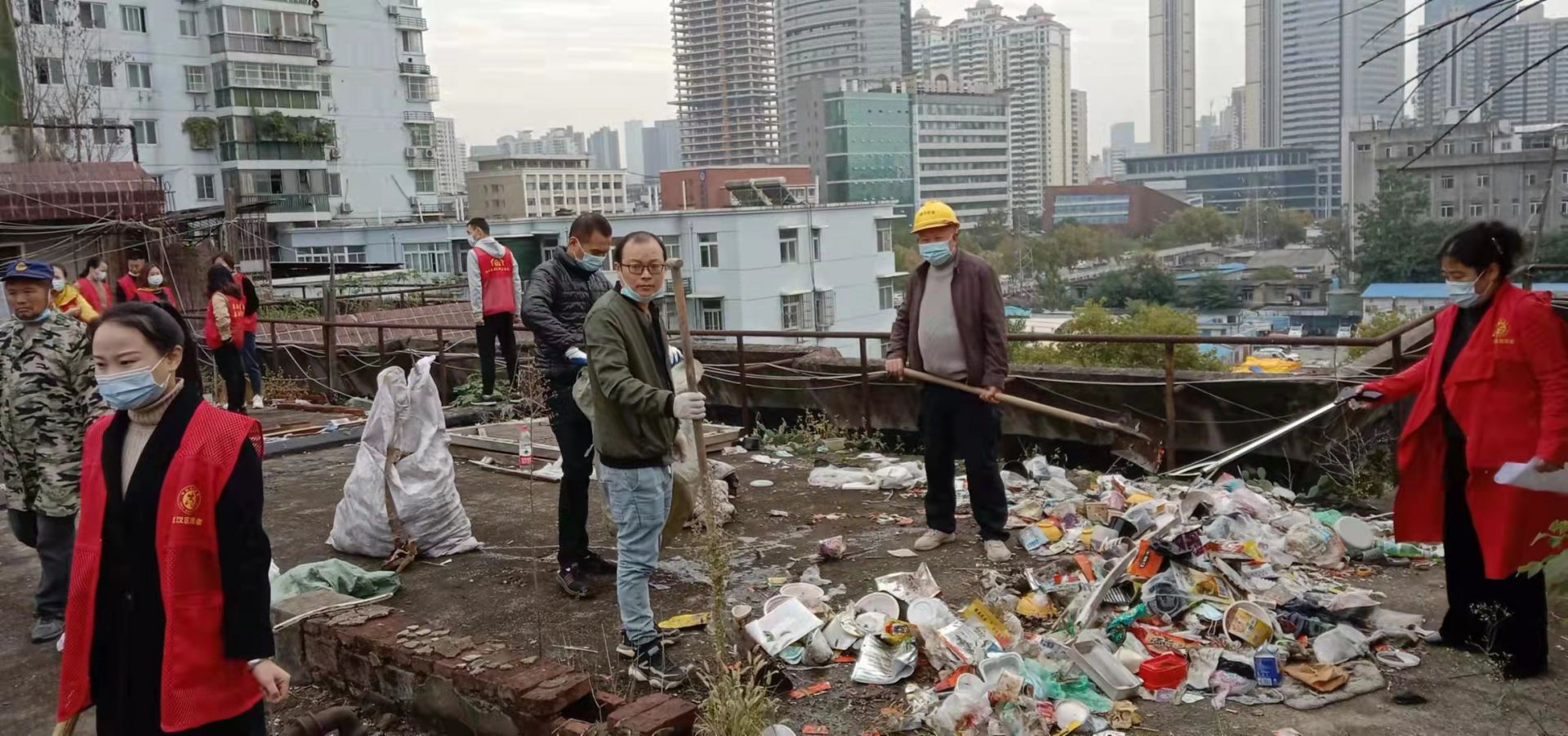 【武漢黨建】黨建引領(lǐng)社區(qū)治理 攜手共創(chuàng)文明典范城市