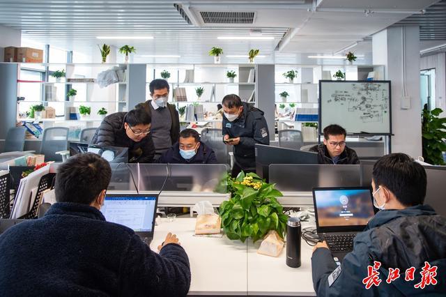 激勵武漢干部群眾個個爭先實干：英雄城市熱氣騰騰，英雄人民信心滿滿
